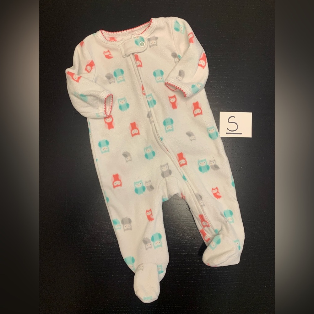 ⭐️2/$13.00⭐️ Carter's NB Owl Print Fleece Sleeper